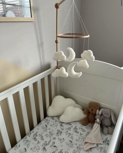 My best-selling beauties; the Boucle cloud cushions and Boucle cloud & moon mobile ☁️ I love how perfect they look in all of the many nurseries I’ve now seen them in 🤍 please keep tagging me in your lovely nursery photos, I love to see my handmade products in their new homes! 📷 @aldenham_grange #edieandjoe #handmade #smallbusiness #smallbusinessowner #scandinursery #bouclemobile #babycushion #nurseryideas #neutralnursery #letthembelittle #babykeepsake #genderneutralnursery #cloudthemenurse... Cloud Theme Nursery, Nursery Photos, Moon Mobile, Cloud Nursery, Cloud Theme, Scandi Nursery, Clouds Nursery, Cloud Cushion, Nursery Baby Room