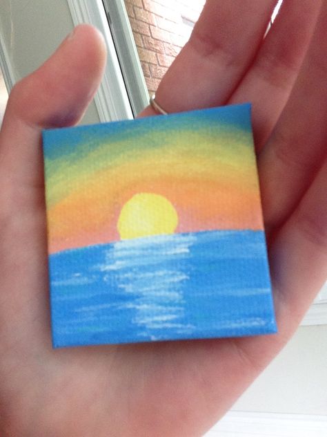 Mini Sunset Painting Easy, Mini Paintings Sunset, Easy Canvas Art Sunset, Tiny Art Canvas Mini Paintings, Tiny Square Paintings, Easy Painting Small Canvas, Tiny Canvas Painting Easy, Painting Ideas On Canvas Simple Easy Sunset, Easy Tiny Paintings