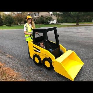 Skid Steer Costume (stroller Wrap) : 5 Steps - Instructables Veer Wagon Halloween, Halloween Wagon, Stroller Halloween Costumes, Wagon Halloween Costumes, Wagon Costume, Stroller Costume, Old Halloween Costumes, Construction Theme Birthday Party, Construction Birthday Parties