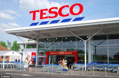 Tesco has been voted the worst supermarket and Waitrose the best in an annual poll of 11,000 consumers by watchdog Which? System Analyst, Tesco Supermarket, Bizarre Pictures, Apple Gift Card, Nostalgia Aesthetic, Migrant Worker, Job Opening, Positano, Fresh Produce