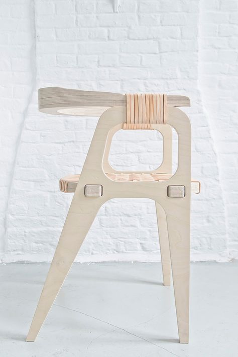 Plywood Projects, Plywood Chair, Cnc Furniture, Flat Pack Furniture, Plywood Furniture, Design Industrial, Furniture Hacks, Wooden Chair, Wood Chair