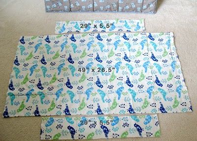 Free Baby Projects: Portable Cot Fitted Sheet Tutorial Crib Sheet Pattern, Baby Pack And Play, Pack And Play Mattress, Boy Crafts, Pack And Play Sheets, Diy Crib, Baby Sheets, Pack N Play, Sew Simple