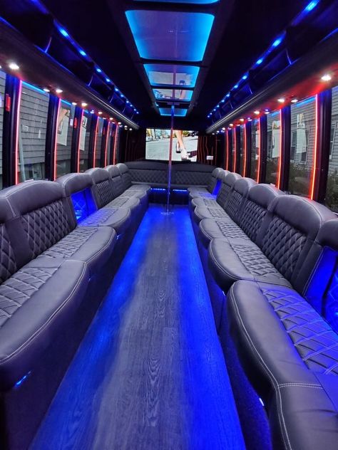 Party Bus For Quinceanera, Party Buss Ideas, Quince Party Bus, Party Bus Decorations, Party Bus Interior, Party Bus Ideas, Party Bus Birthday, Bus Remodel, Bus Crafts