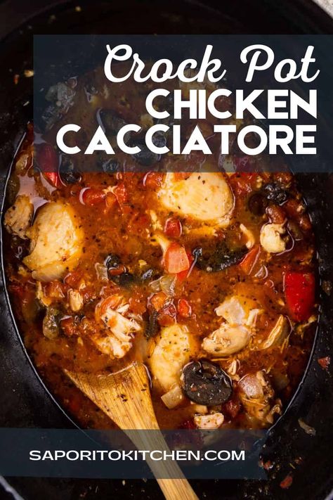 Crock Pot Chicken Cacciatore, Crock Pot Chicken Thighs, Easy Chicken Cacciatore, Crockpot Chicken Cacciatore, Potato Recipes Crockpot, Peppers And Mushrooms, Cacciatore Recipes, Weekly Dinner Menu, Chicken Cacciatore Recipe