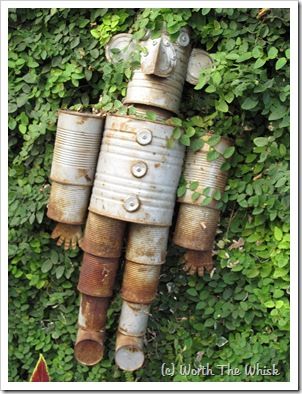 Post image for How to Make a Tin Can Man Can Robot, Tin Can Man, Recycling Art, Tin Can Crafts, Old Metal, Outdoor Stuff, Tin Man, Tin Cans, Have Inspiration