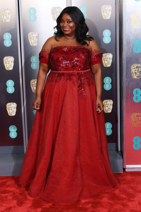 Octavia Spencer Bafta Red Carpet, Red Wedding Gowns, Anniversary Dress, Octavia Spencer, Classy Dress Outfits, British Vogue, Red Carpet Dresses, Bride Dresses, Red Carpet Looks