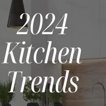 Anuraz Garg - Virtual Interior Designer on Instagram: "💫Kitchen trends 2024 —Warm rich wood tones are making a comeback, adding a natural and cozy feel to any kitchen. Pair these tones with a stunning counter backsplash for a modern twist. A perfect balance of classic and contemporary design, making your kitchen a welcoming and stylish space to cook and entertain in. Are you ready to making some changes in your kitchen this year? Pictures credit : Pinterest . . #kitchentrends2024 #designınspiration #kitchentrends #kitchendesign #kitchenrenovation #kitchenremodel #kitchengoals #kitcheninspiration #kitchencabinets #kitchenbacksplash #kitchenisland #pendantlights" 2024 Kitchen Backsplash Trends, Kitchen Ideas 2024 Trends, Counter Backsplash, Kitchen Backsplash Trends, Contemporary Style Kitchen, Instagram Kitchen, Kitchen Images, Wood Tones, Valley View