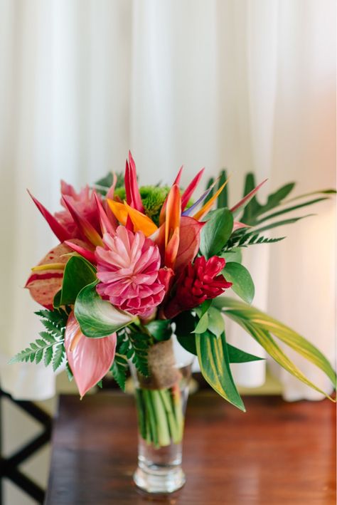 Pink Tropical Bouquet, Vase For Bridal Bouquet, Red Tropical Bouquet, Colorful Tropical Bouquet, Small Tropical Bridal Bouquet, Tropical Bridal Hair, Costa Rica Wedding Bouquet, Small Tropical Bouquet, Hawaiian Bouquet