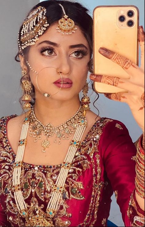 Flowers Hairstyle, Nikah Outfit, Sajal Aly, Website Home Page, Indian Bride Outfits, Sajal Ali, Bridal Jewellery Design, Pakistani Wedding Outfits, Fasion Outfits