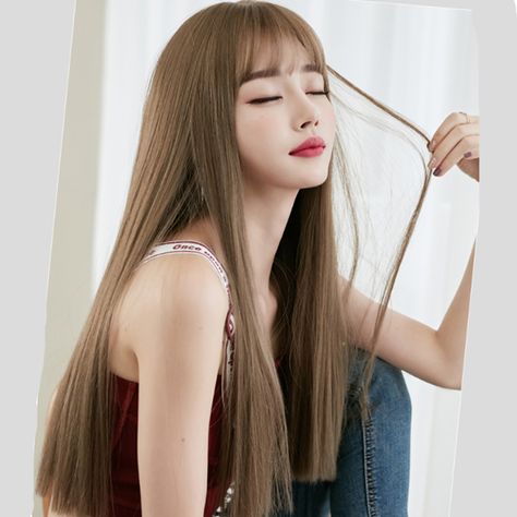 Long Straight Hair With Bangs Korean, Bangs And Straight Long Hair, Korean Hairstyle Long Straight, Hair Color Ideas For Long Straight Hair, Korean Long Straight Hair, Long Straight Bangs Hairstyles, Straight Long Hair With Bangs, Straight Long Haircut, Aesthetic Straight Hair