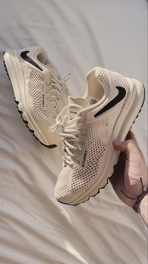 Nike Stussy
Fossil
Air max
Spring sneaker inspiration Nike X Stussy Shoes, Stussy Air Max 2013, Gorpcore Sneakers, Gorpcore Shoes, Stussy Shoes, Nike Stussy, Stussy Streetwear, Clothes Wardrobe, Beige Sneakers