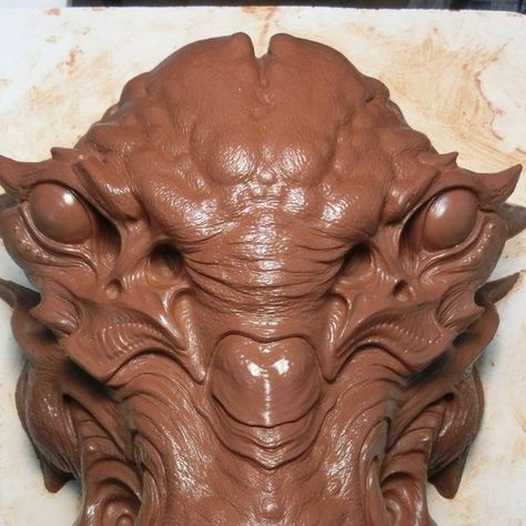 Aris Kolokontes on Instagram: "Water clay half head i sculpted for my workshop wall some years ago. Aprox. 18 inches tall.  It was a fun piece to paint! The positives were cast in latex. #ariskolokontesart #sculpture #waterbasedclay #alien #oldwork" Aris Kolokontes, Ray Villafane, Effects Makeup, Clay Sculptures, Special Effects Makeup, Sculpture Clay, Special Effects, Figurines, It Cast