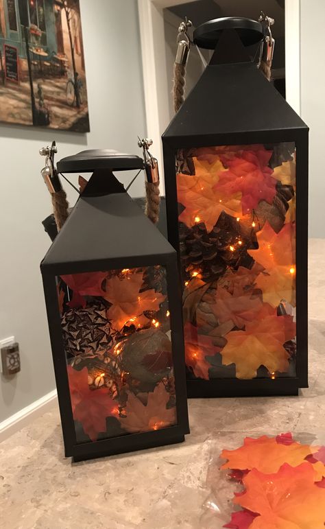 Thanksgiving Lantern Ideas, Fall Lanterns, Indoor Lanterns, Fall Lantern, Christmas Tree Decorating Themes, Lantern Ideas, Garden Lanterns, Tree Decorating, Decorating Themes