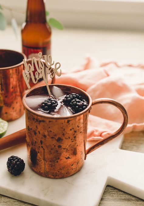 Moscule Mule Recipe, Moscule Mule, Blackberry Moscow Mule, Moscow Mule Drink, Moscow Mule Recipe, Mule Recipe, Easy Crafts To Sell, Easy Holidays Crafts, Small Bars