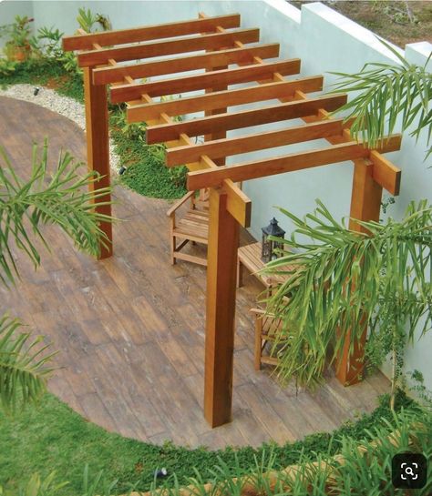 Backyard Patio Furniture, Small Patio Design, Vintage Patio, Backyard Pergola, Patio Furniture Ideas, Pergola Plans, Diy Pergola, Pergola Patio, Pergola Designs