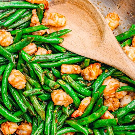 Green Bean Shrimp Stir Fry, Shrimp Green Beans Recipes, Shrimp And Green Beans Stir Fry, Stir Fry Beans, Shrimp And Green Beans, Stir Fry Green Beans, Prawn Stir Fry, Homemade Stir Fry Sauce, Stir Fry Greens