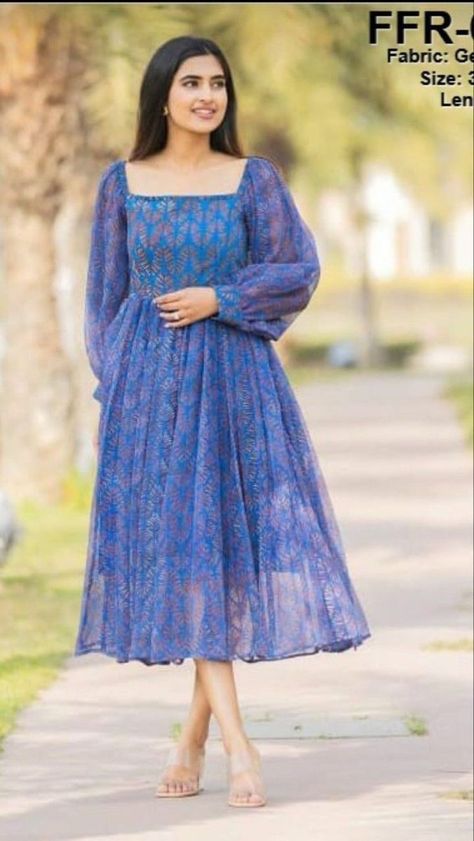 Long Frock Designs Western, Long Gown Dress From Georgette Saree, Simple Georgette Dress, Georgette Western Dresses For Women, Long Frock Western Style, Long Frock Designs For Girl Casual, Georgette Short Frocks, Frock For Girls Designer, New Top Designs For Women Western