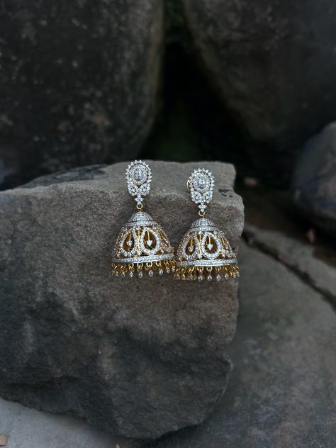 Jhumkas can never go wrong! That too, diamond ones.🥰 Diamond Jhumkas, Gold Bangles, Bridal Jewelry, My Jewellery, Diamond Earrings, Bangles, Gold, Quick Saves