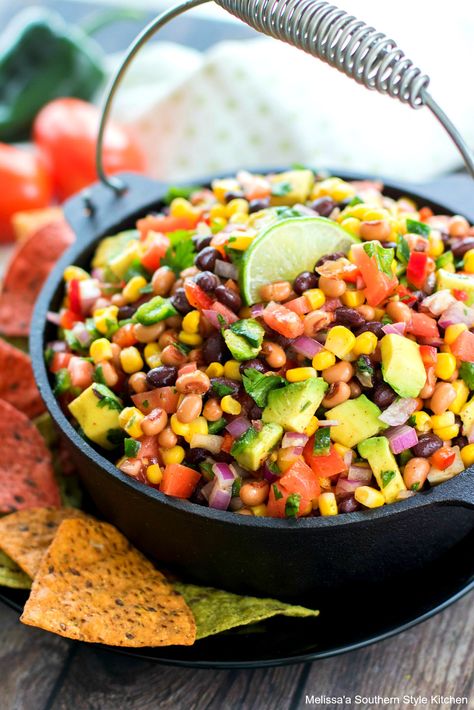 Country Caviar Recipe, Black Bean Salsa Recipe, Bean Salsa Recipe, Taco Salat, Caviar Recipes, Black Bean Salsa, Bean Salsa, Fusion Dishes, Cowboy Caviar