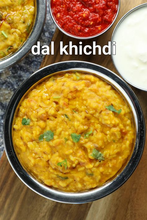 Moong Dal Khichdi, Dal Khichdi, Indian Delicacies, Khichdi Recipe, Comfy Food, Spicy Snacks Recipes, Pakora Recipes, Buttermilk Recipes, Breakfast Recipes Indian