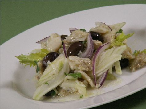 Baccala Salad:  I believe the cod needs to soak for 24 to 48 hours before making the salad. Baccala Salad, Italian Easter Recipes, Cooking With Nonna, Italian Salad Recipes, Seven Fishes, Italian Recipes Traditional, Fish Salad, Italian Salad, Fish Dinner