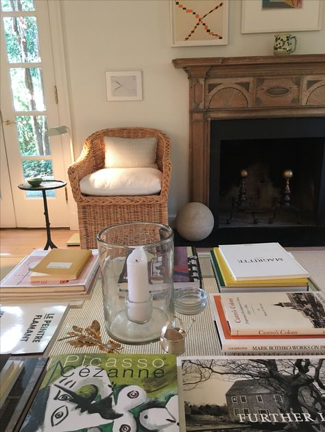 Nancy Meyers Coffee Table, Old Southern Homes, Nancy Meyers, Welcome To My House, Sitges, Apartment Aesthetic, Living Room Inspo, Apartment Inspiration, Decorating Coffee Tables