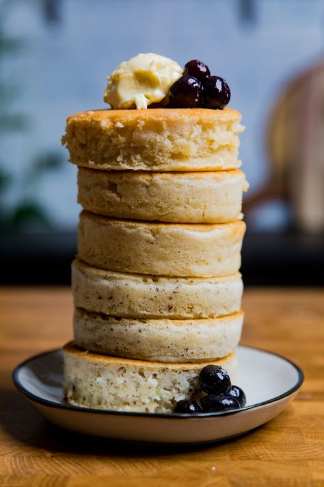 Japanese Souffle Pancakes, Vegan Japanese, Dairy Free Pancakes, Souffle Pancakes, Dairy Free Breakfasts, Vegan Brunch, Cake Vegan, Vegan Pancakes, Easy Bread Recipes