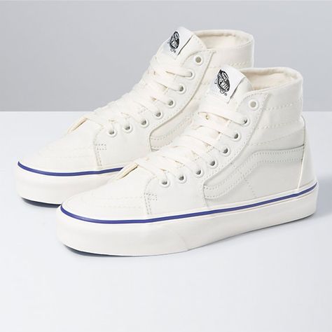 Retro Cali Sk8-Hi Tapered | Shop At Vans Vans Classic Old Skool, Vans Hi, Vans Store, Sneakers Converse, Popular Shoes, Sk8 Hi, Retro Sneakers, Vans High Top Sneaker, Hi Top