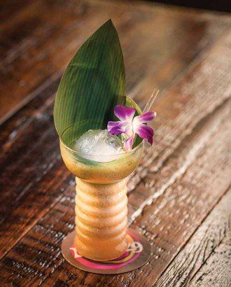 Beachbum Berry reveals the secret recipe for the Pearl Diver cocktail, a 1950s-era tiki classic. Photo by Jochen Hirschfeld. #tiki Hemingway Daiquiri, Pearl Diver, Puerto Rican Rum, Honey Cocktail, Popular Cocktail Recipes, Drinking Vinegar, Best Cocktail Bars, Cinnamon Syrup, Ginger Syrup