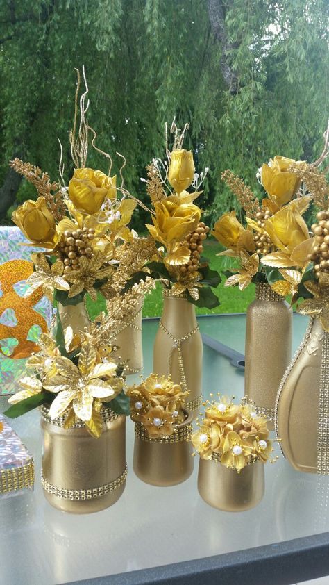 Anniversary Table Centerpieces, Golden Anniversary Centerpieces, 25th Anniversary Decor, 50th Anniversary Table Decorations, 50 Wedding Anniversary Centerpieces, 50th Anniversary Table, Golden Anniversary Party, Anniversary Centerpieces, 50th Year Wedding Anniversary