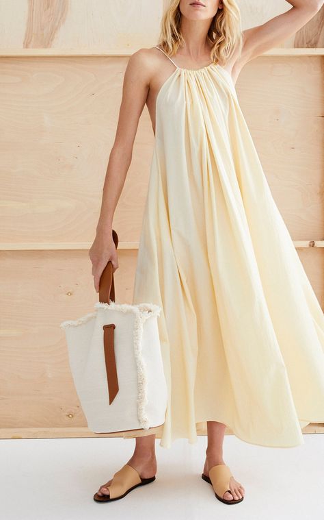 Long Gathered Dress, Maxi Vestidos, Long Summer Dress, Dress Spaghetti Straps, Linen Fashion, Gathered Dress, Cream Yellow, Dress Spaghetti, Long Summer Dresses