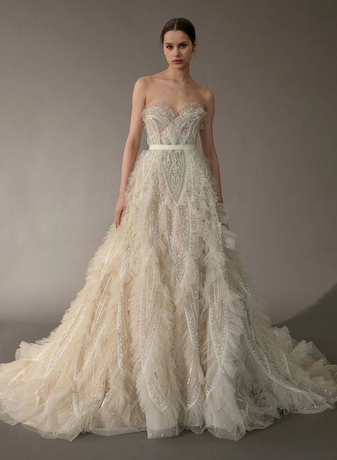 Elie Saab Wedding Gown, Elie Saab Bride, Couture Wedding Gowns Elie Saab, Wedding Dresses Spring 2023, Elie Saab Bridal Spring 2023, Elie Saab Bridal 2023, Spring 2023 Wedding Dress, Wedding Dresses Elie Saab, Ellie Saab Wedding