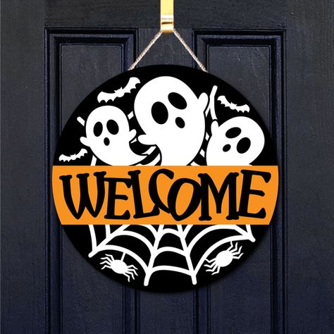 Halloween Round Wood Signs Cricut, Cricut Round Wood Signs Halloween, Halloween Welcome Sign, Halloween Door Sign, Welcome Door Hanger, Fall Door Hanger, Welcome Door Signs, Halloween Door Hangers, Blue Wedding Bouquet