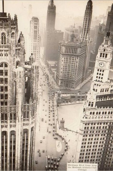 1930s aerial looking south on Michigan Ave from Tribune Building left and Wrigley Building right Dramatic Perspective, Chicago Postcard, Chicago Heights, Chi Town, Chicago History, Michigan Avenue, Chicago Photos, My Kind Of Town, Chicago Architecture