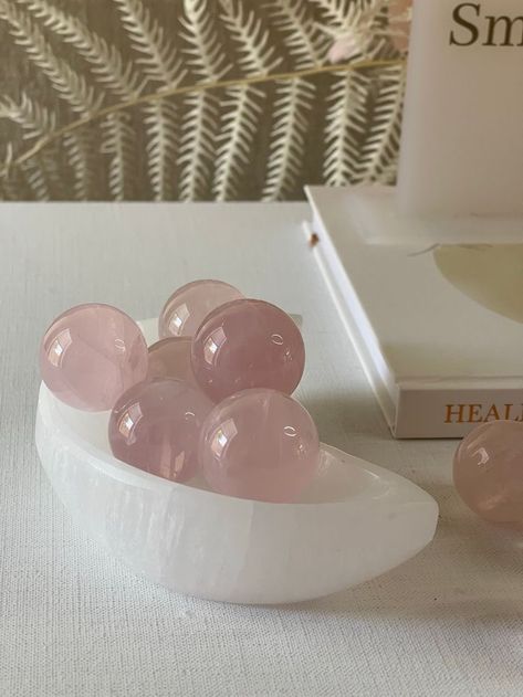 Rose Quartz Sphere, Luxury Future, Love Quartz, Kind To Myself, Aphrodite Altar, Friendship Rose, Crystals Healing Grids, Light Pink Aesthetic, Crystals Decor