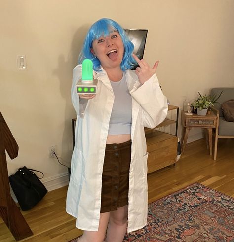 Rick Sanchez Costume Female, Rick Costume Female, Morty Halloween Costume, Rick Sanchez Costume, Rick Costume, Rick And Morty Halloween, Rick And Morty Costume, Morty Costume, Decades Day