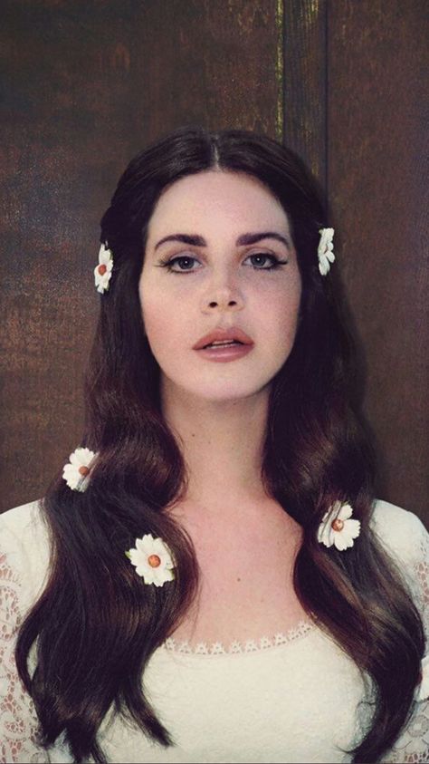 Lana Del Rey Photoshoot, Lana Del Rey Love, Lana Rey, Elizabeth Grant, Lust For Life, Queen Mother, Lana Del Ray, Mode Outfits, Lana Del Rey