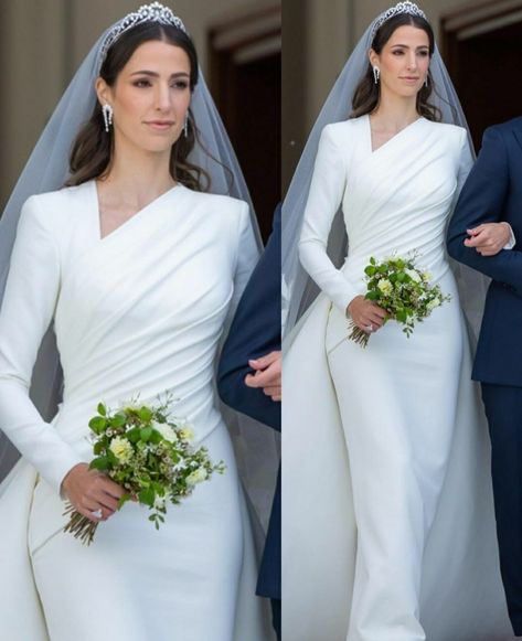 Princess Rajwa, Wedding Dress Overskirt, Elegant Long Sleeve Wedding Dresses, Bride Dress Simple, Civil Wedding Dresses, Classy Wedding Dress, Boda Mexicana, Fancy Wedding Dresses, Arab Beauty