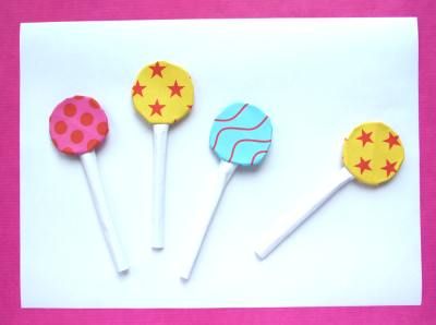 cute and sweet origami lollipops Origami Ice Cream, Origami Food, Kawaii Origami, Origami Projects, Cute Origami, Origami Animals, Ice Cream Cone, Origami Paper, Blue Line