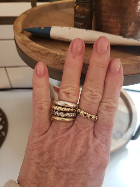 Old Money Ring Stack, Pinky Ring Stack, Wealthy Housewife, Lindsay Vrckovnik, Gold Pinky Rings, Jewellery Photography Inspiration, Pinky Rings, Dainty Gold Bracelet, Gold Aesthetic