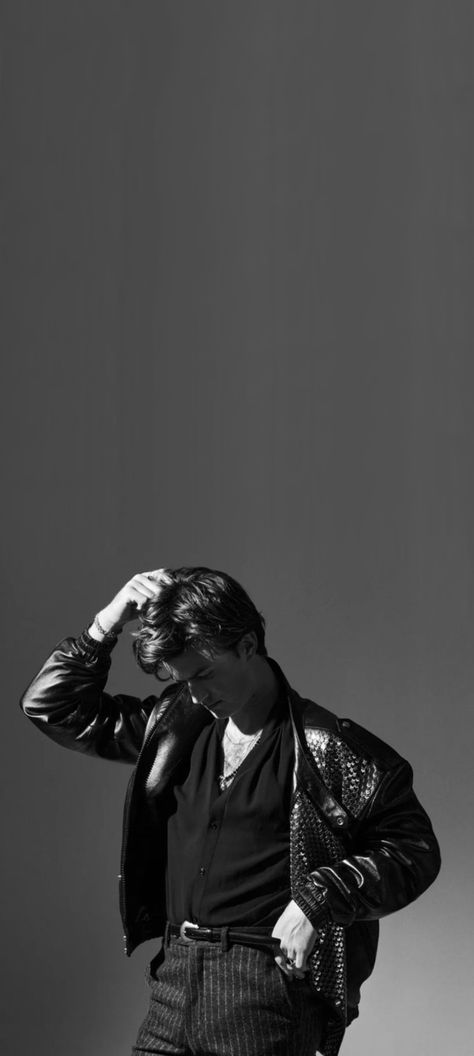 Joe Keery Wallpaper, Steve Harrington Stranger Things, Joe Kerry, Beautiful Joe, Video Game Music, Joe Keery, Stranger Things Wallpaper, Steve Harrington, Music Film