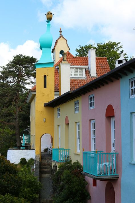 Visiting Portmeirion Village in North Wales Camping Landscape, Wales Holiday, Nature Landscape Photography, History Photography, Travel History, Wales Travel, Visit Wales, Travel Hack, Snowdonia National Park