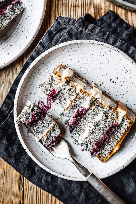 A delightful layer cake packed full of poppy seeds, with late summer flavors of blackberry basil jam and a lightly sweetened mascarpone cream frosting. Topped with a delicate caramel sauce drip and a dramatic fruit crown. Chamomile Dessert, Basil Jam, Poppy Seed Cake Recipe, Summer Flavors, Seed Cake, Poppy Seed Cake, Mascarpone Cream, Cream Frosting, Poppy Seed