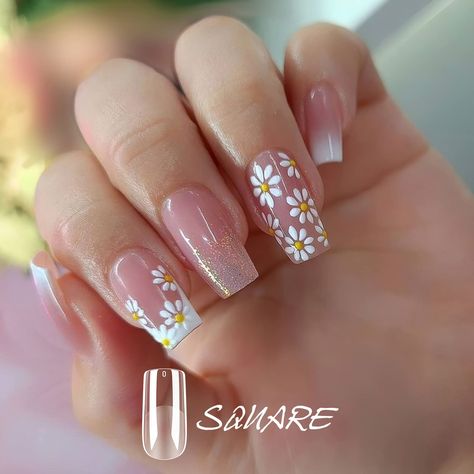 Classic Acrylic Nail Designs, Acrylic Nails Coffin Spring, Elegant Spring Nail Art, Elegant Flower Nails, Milky Nails, Daisy Nails, Colorful Nails, Blush Nails, Acrylic Nails Coffin Short