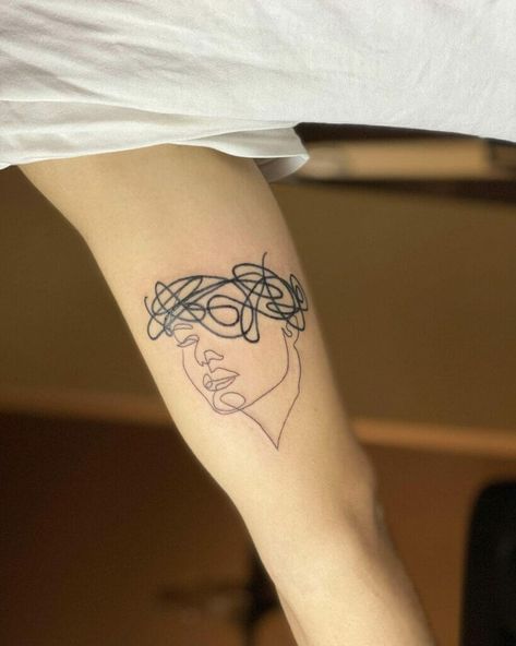 https://outsons.com/best-adhd-tattoo-ideas-that-will-blow-your-mind/ Add Tattoo Ideas, Busy Mind Tattoo, Losing My Mind Tattoo, Curiousity Tattoo, Perfectionism Tattoo, Neurodivergent Tattoo Ideas, Mind Blowing Tattoos, Therapist Tattoo Ideas, Add Tatoos Ideas