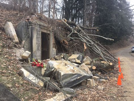 Family Mausoleum, Massillon Ohio, Northeast Ohio, Medal Of Honor, Ancient History, Archaeology, Cemetery, American History, Ohio