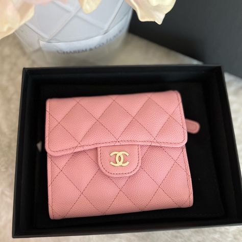 Pink Chanel Wallet, Chanel Classic Small, Chanel Wallets, Chanel Wallet, Pink Chanel, Short Wallet, Pink Girly Things, Small Wallet, Tri Fold