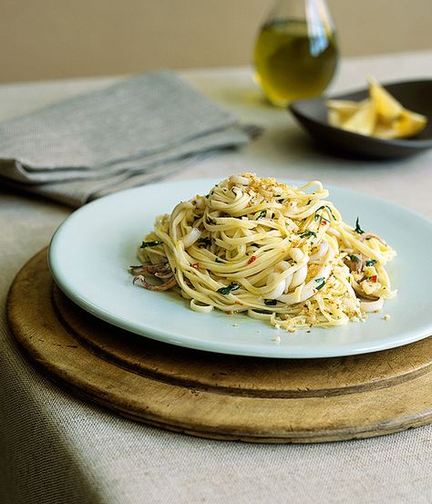 Taglierini+with+squid,+garlic+and+chilli Chinese Spring Rolls Recipe, Squid Pasta, Chinese Spring Rolls, Spring Rolls Recipe, Chilli Recipe, Calamari Recipes, Recipe Pasta, Chilli Recipes, Garlic Pasta