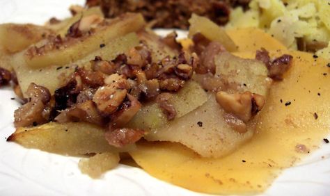 Apple Turnip Casserole Turnip Casserole, Apple Desserts, Vegetable Sides, Apple Juice, Casserole Recipe, Chicken Stock, Vegan Paleo, Pecans, Main Meals