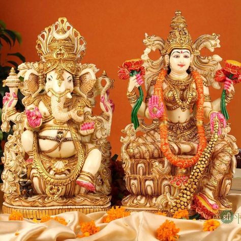 Ganesh Lakshmi, Lakshmi Ganesh, Diwali Puja, Lakshmi Statue, Spiritual Figures, Religious Statues, Ganesha Idol, Temple Decor, God Of Wealth